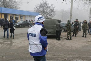 ОБСЕ будет наблюдать за соблюдением режима тишины в Дебальцево, Мариуполе и аэропорту Донецка