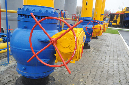 Медведев подписал постановление о предоставлении Украине скидки на газ в 100 долларов