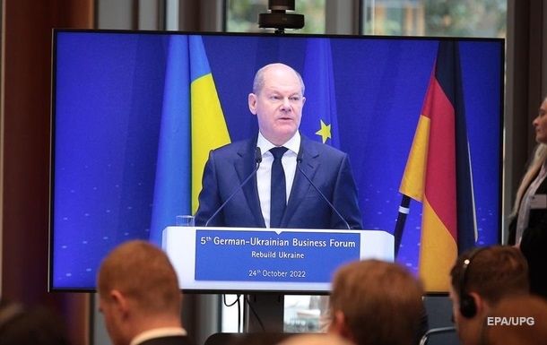 Германия призвала инвесторов вкладывать деньги в Украину "как в будущего члена Евросоюза"