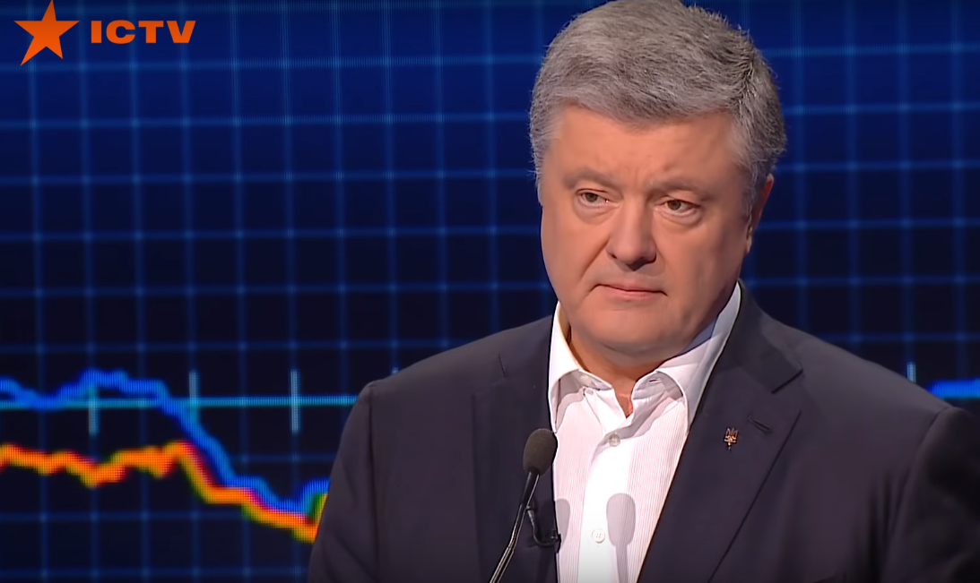 "Люди недовольны - 31 марта я это услышал", - Порошенко смело ответил на вопросы украинцев к власти - кадры