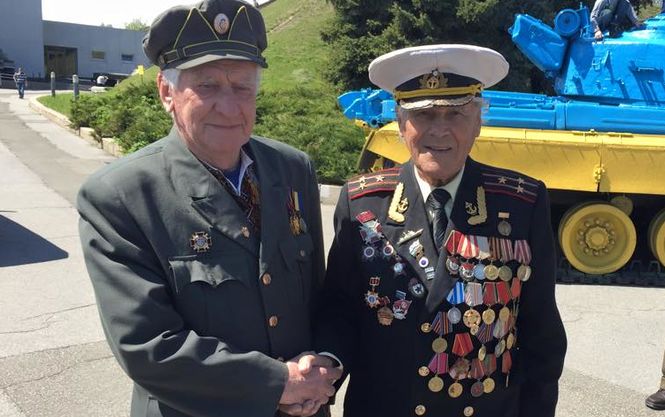 Ветераны УПА и Красной армии вместе почтили погибших во Второй мировой войне