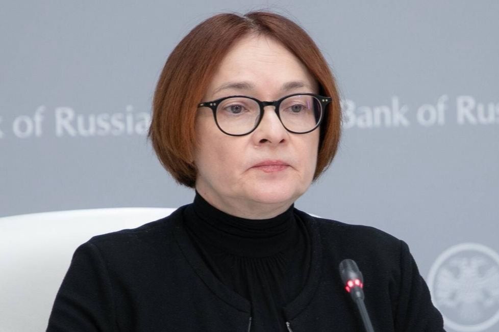 ​Глава ЦБ Набиуллина сравнила экономику РФ со сломанной машиной: "Мы далеко не уедем”