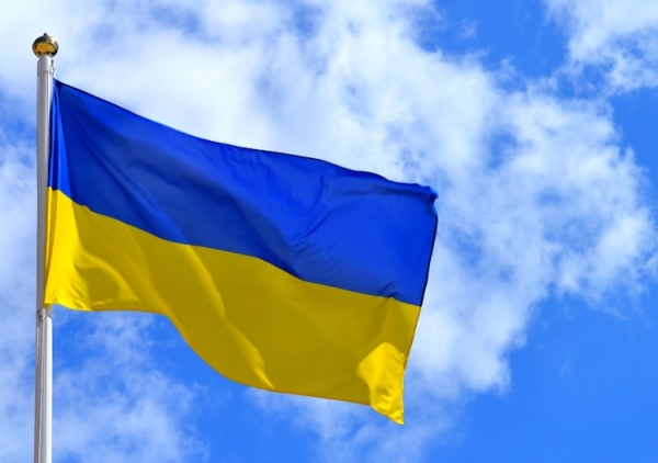 День флага Украины в Мариуполе: 23 августа жители прифронтового города украсят сине-желтыми знаменами балконы, окна и автомобили