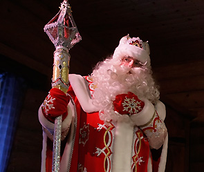 Российскому Деду Морозу в Крыму устроили "темную"