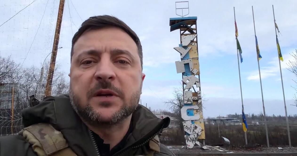 Опровергнут фейк Кремля: Зеленский прибыл в Купянск и поздравил украинских бойцов с успехами в городе