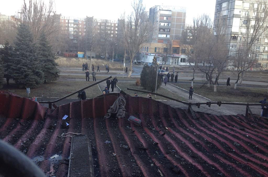 В Донецке за сутки погибли два мирных жителя, 12 ранены, - администрация