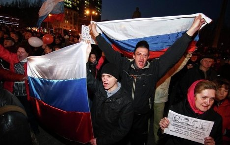 Почему шахтеры не набили морды пророссийским бандюганам? Да потому что Ефремов и Ахметов "посадили" их на серьезные кредиты! – Ландик