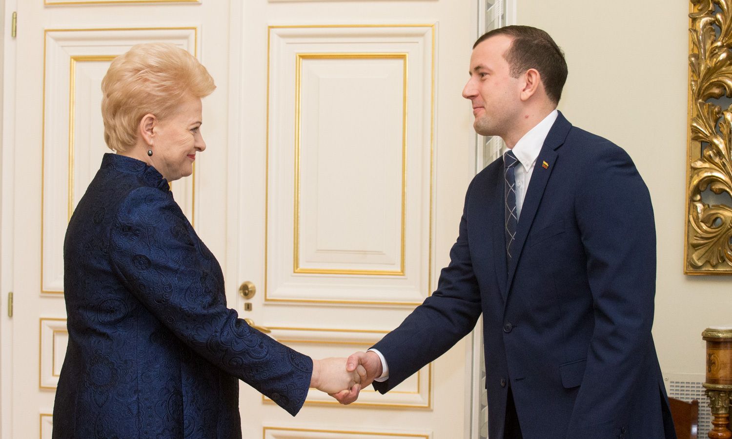 Грибаускайте выбрала министром самого молодого политика страны: в Литве главой экономического ведомства стал Синкявичюс, родившийся в 1990 году