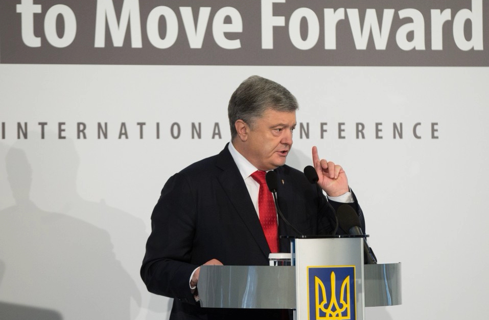 ​Порошенко к представителям РПЦ в Украине: "Вам здесь нечего делать, домой, в Россию"