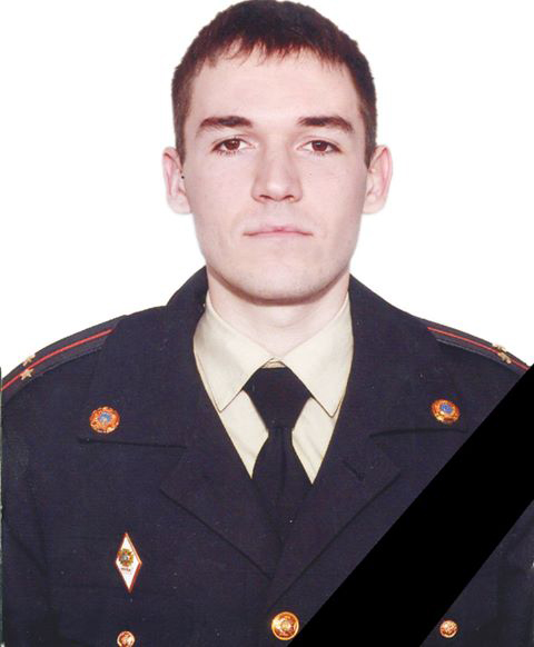 ​Ценой жизни: в Мариуполе на пожаре погиб 24-летний спасатель Александр Мелихов