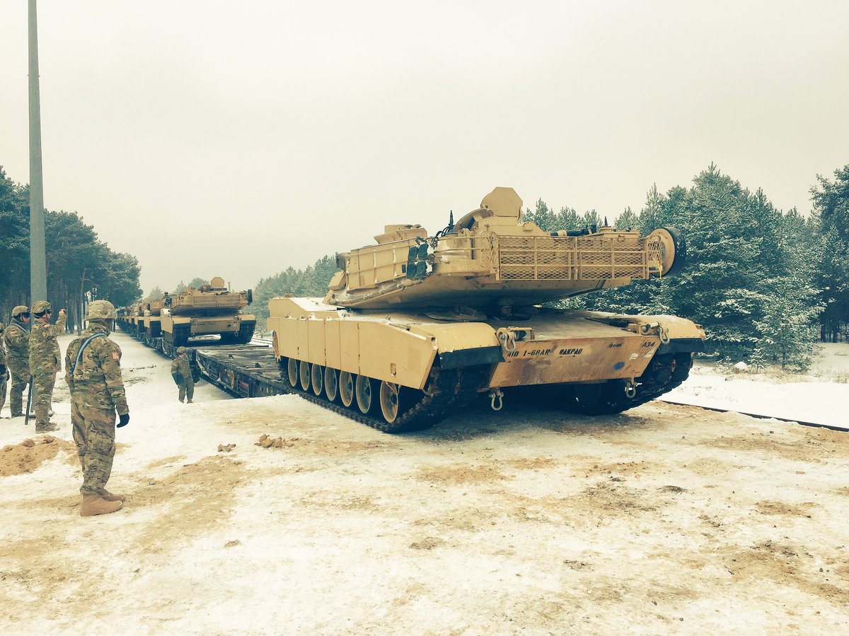 В Польшу срочно переброшены американские танки "Абрамс", чтобы остановить российскую агрессию 