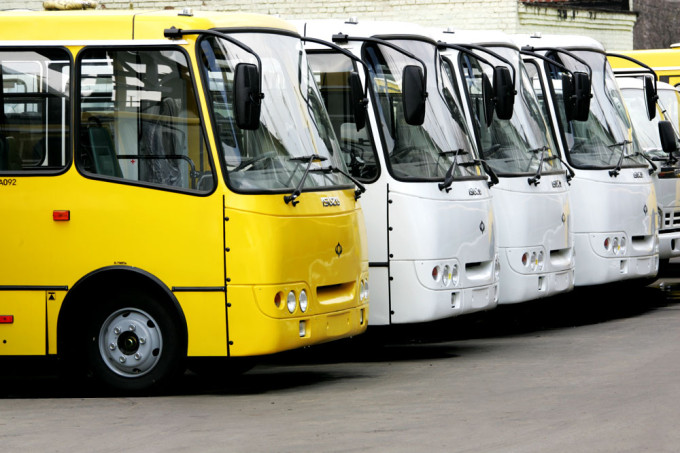 Донбасс в автобусной блокаде: Мининфраструктуры с 6 января прекращает пассажирские автоперевозки в зоне АТО