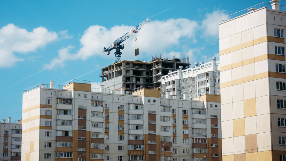СМИ: В Украине приостановлены все сделки по недвижимости: стала известна причина
