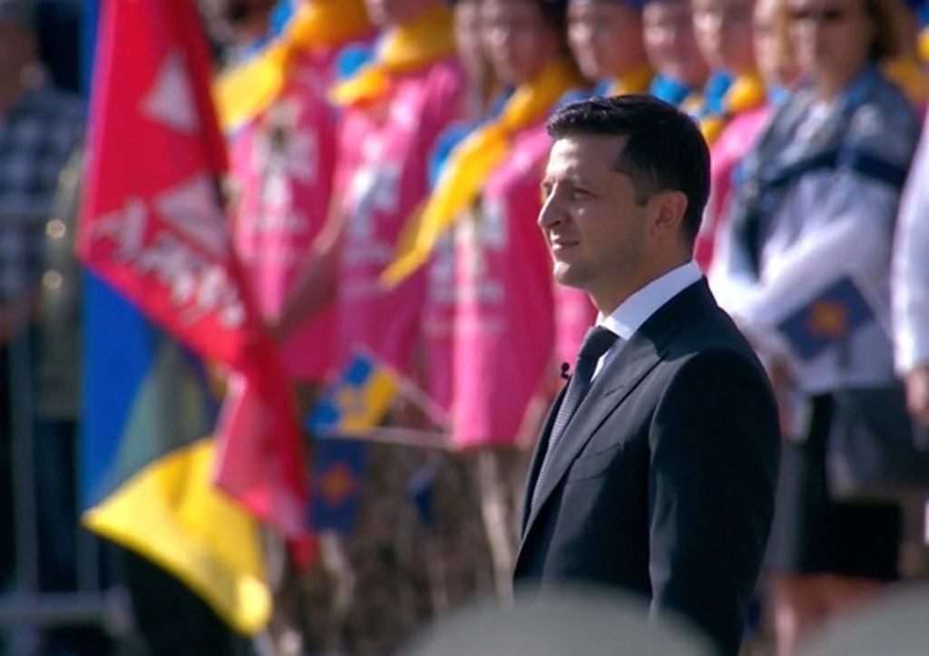 Ликвидация Министерства ветеранов АТО: Зеленский сделал громкое заявление в День Флага - видео