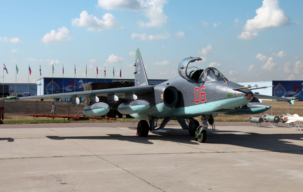 ​Оккупанты все чаще пользуются Су-25 для нанесения ударов по ВСУ на Донбассе: сводка Генштаба