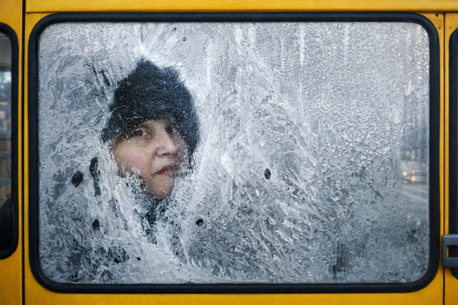 Завтра погода в Украине резко изменится: синоптики советуют готовиться заранее