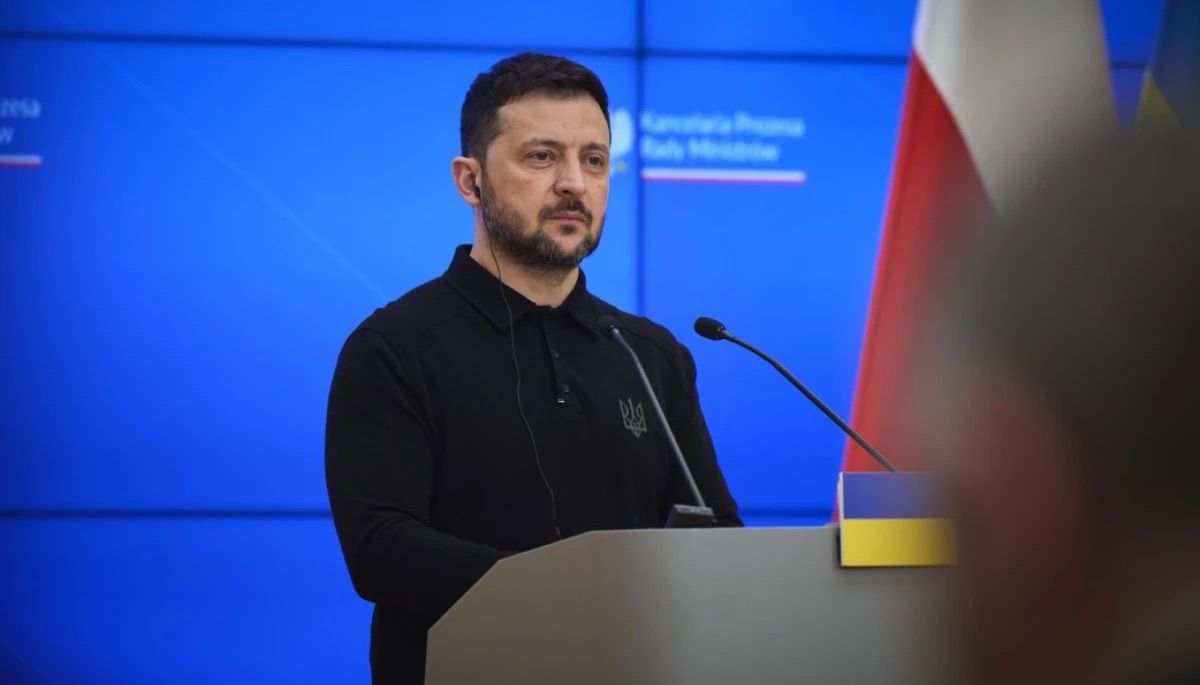 Зеленский ударил санкциями по экс-регионалу Иванющенко и не только