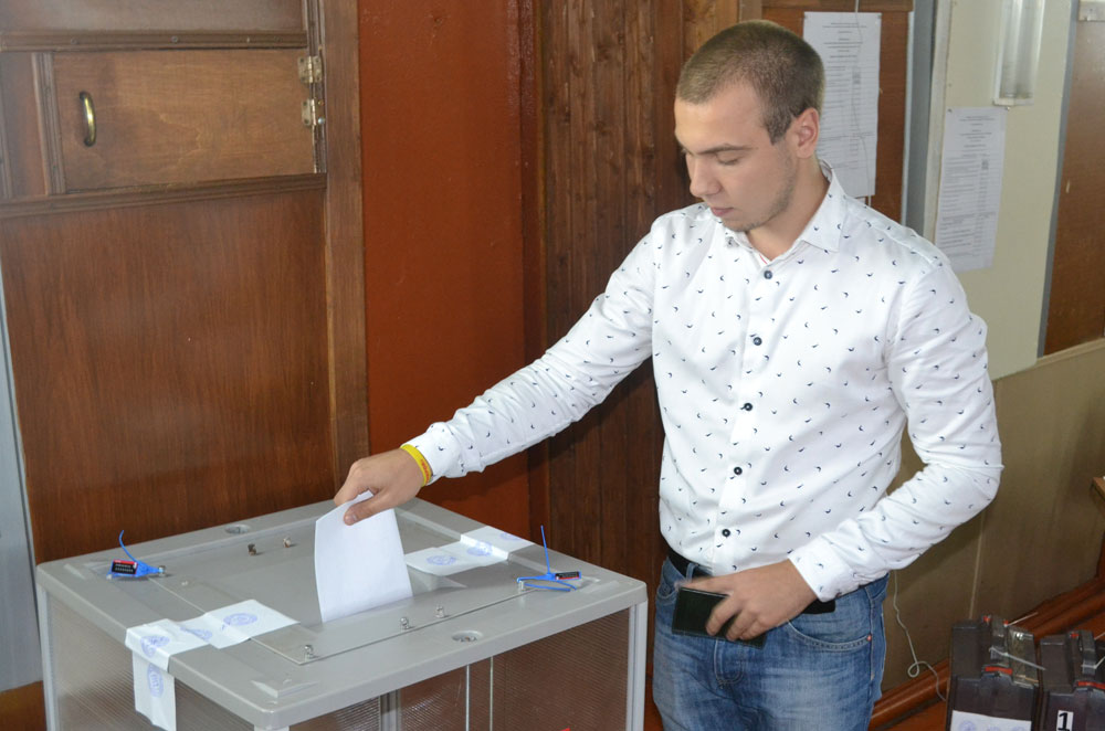Как голосовала киевская молодежь. Инфографика