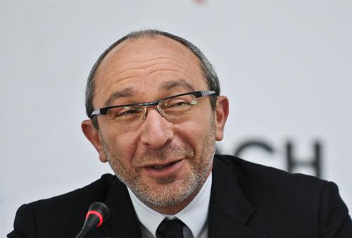 Я никак не связан с Коломойским, а Хомутынник меня лоббирует: подозреваемый в хищениях мэр Харькова Кернес о своих взаимоотношениях с партией "Возрождение"