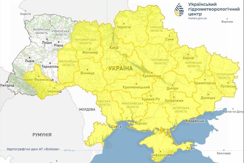 Жара, грозы и ураганы: почти вся Украина 22 мая в зоне погодной опасности