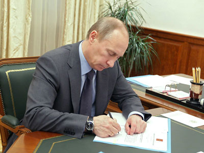 Путин подписал закон о ратификации договора о вхождении Армении в Таможенный союз