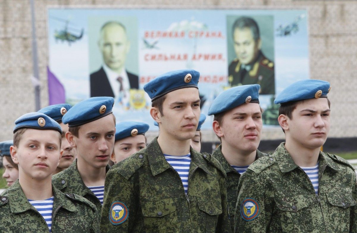 МИД Украины призывает Россию оставить в покое крымских юношей: Киев настаивает на отмене воинской службы в захваченном Крыму