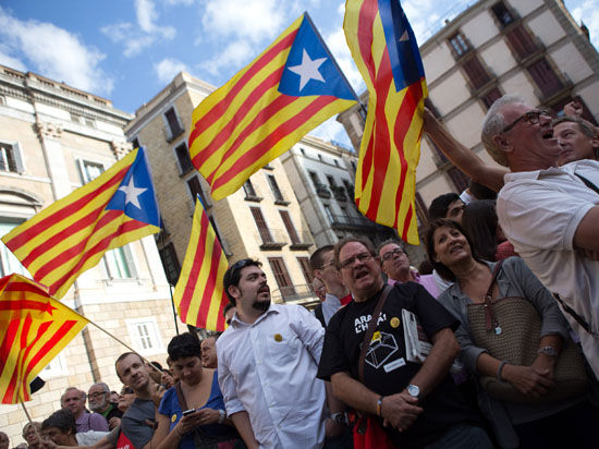 ​Конституционный суд Испании помешает проведению опроса о независимости Каталонии