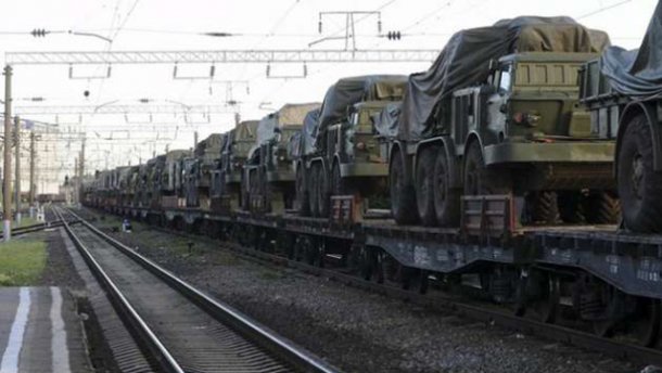 "Грады", танки и не только: Россия перебрасывает на Донбасс новое тяжелое вооружение - Тымчук озвучил важные детали