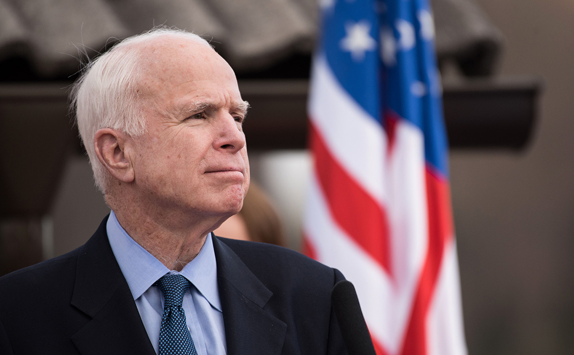 Как ветеран Вьетнамской войны, сбитый ракетой СССР, был избран сенатором США 6 раз: яркие факты биографии Маккейна