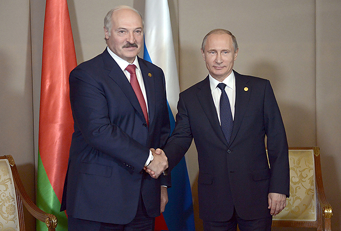 Лукашенко летит на встречу с Путиным в Санкт-Петербург: о чем будут говорить президенты