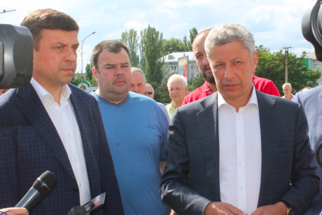 ​Бойко выкинули из Николаева: "Чемодан-вокзал-Россия, нас убивают, а ты кричишь, что они наши братья"