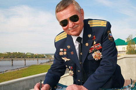 Легендарный летчик-космонавт СССР Анатолий Березовой скончался в возрасте 72 лет