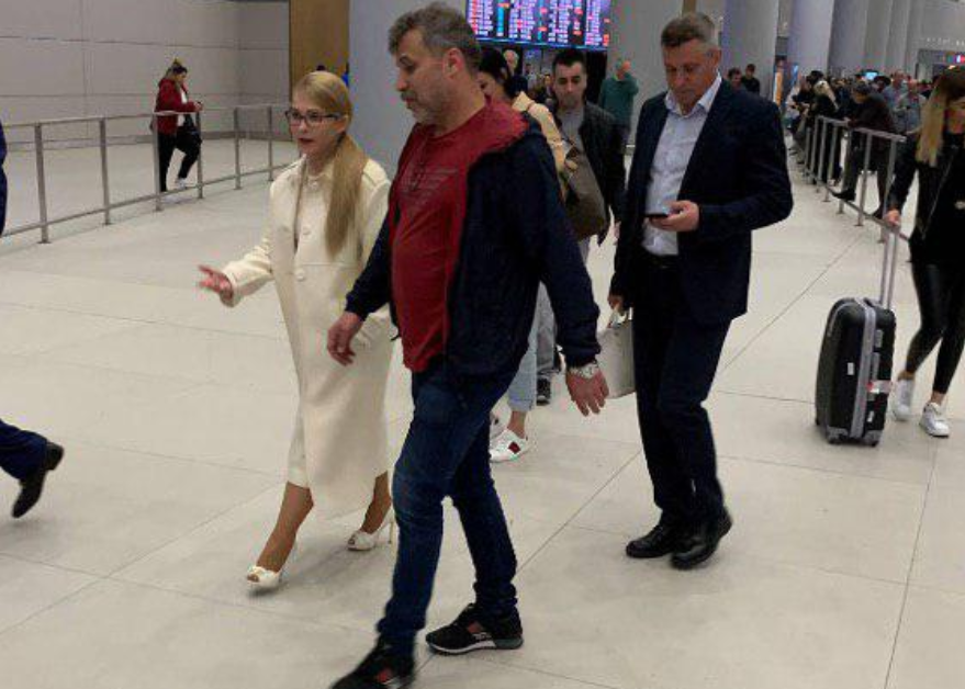 Тимошенко замечена в аэропорту Израиля: у Юли удивили неожиданной целью визита