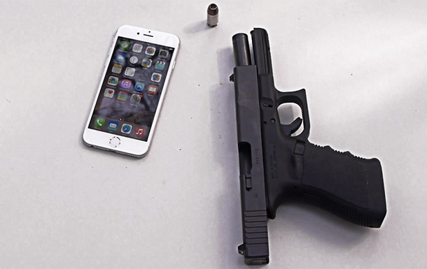 Опасный эксперимент: житель США устроил iPhone 6 огнестрельный краш-тест