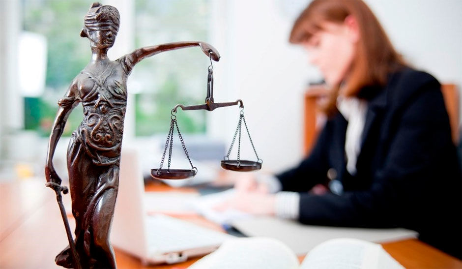 Найти Лучшего Адвоката по ДТП в Нью-Йорке: Шаги и Критерии
