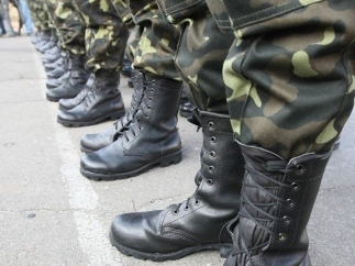 В Днепропетровске до понедельника доберут еще 200 новобранцев в ряды украинской армии 