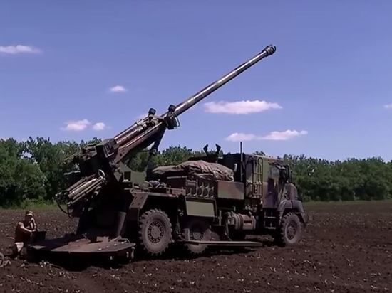 Франция усиливает военную помощь: дополнительные САУ Caesar едут в Украину