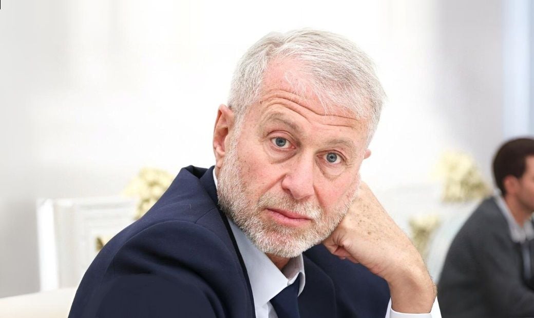 Великобритания выдвинула Абрамовичу ультиматум из-за Украины