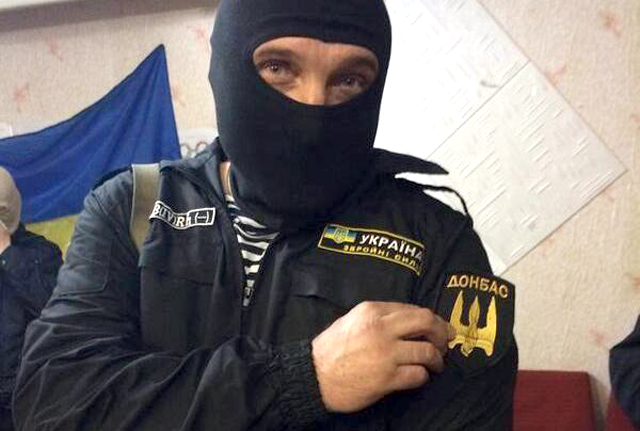 Семенченко: Ночью из окружения вышло еще 14 человек