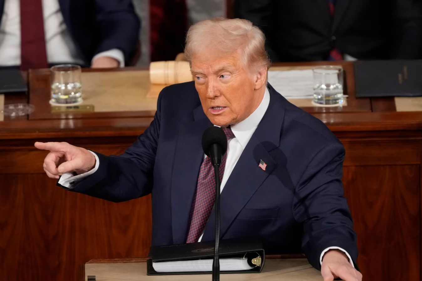 ​Трамп отреагировал на просьбу Зеленского купить ракеты у США: "Не нужно было начинать войну"
