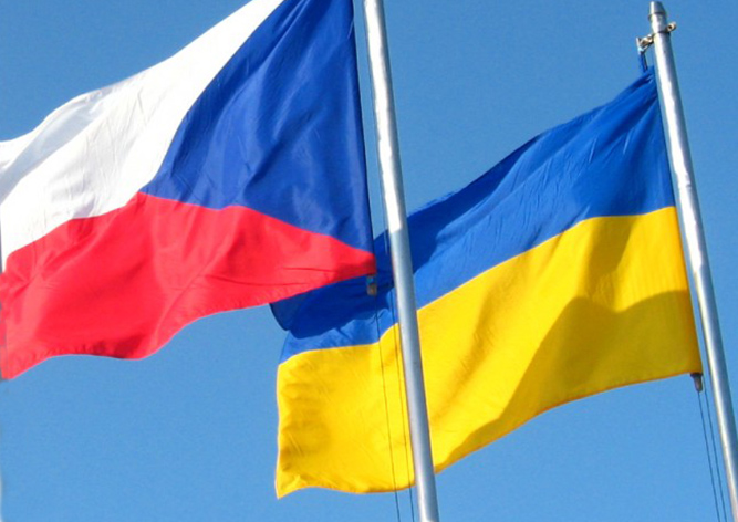 В Праге решили поддержать Киев: сомневающееся правительство Чехии стало на сторону Украины