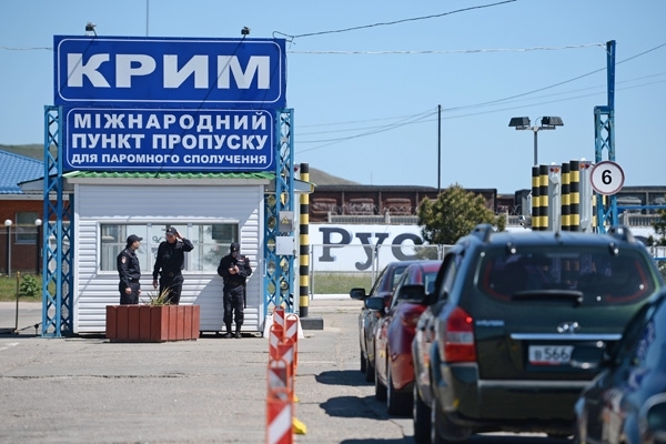 В Кремле "памятку про оккупированный Крым" назвали провокацией