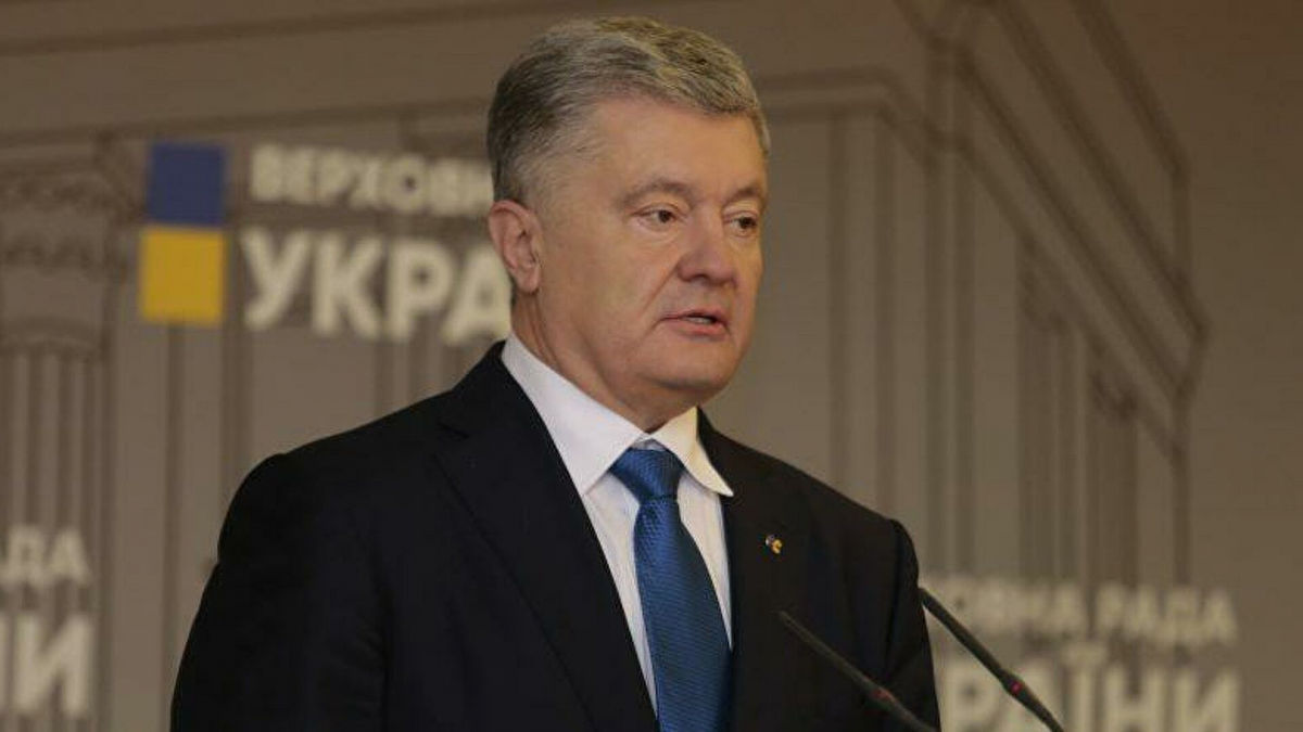 Порошенко: Есть большая угроза ракетных, бомбовых и авиационных ударов со стороны РФ