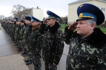 Украинских пенсионеров депутаты поставили «под ружье»