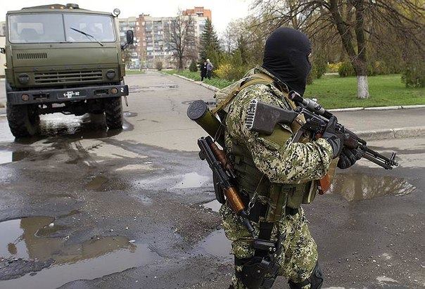 СМИ: ДНР предлагает украинским военным, попавшим в окружение, сдаться и сохранить свои жизни