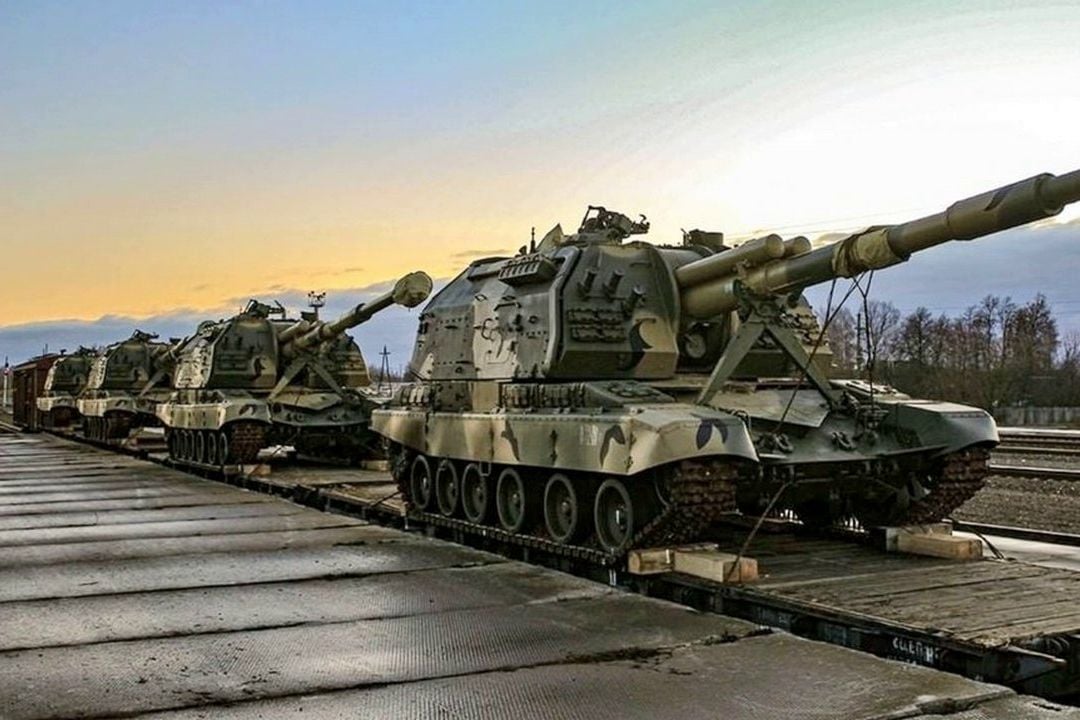 "Кладбище" артиллерии ВС РФ нашли у северной границы Украины: "Заброшено и не охраняется"