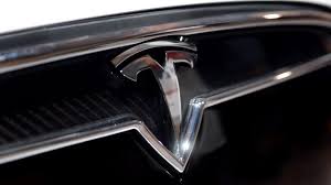 Tesla испытает в Неваде фуру-беспилотник