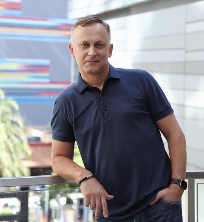 Артур Петков: Инженер, меняющий мир оконных технологий с компанией ViknoPlus