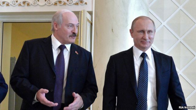 СМИ: Минск готовится принять Путина