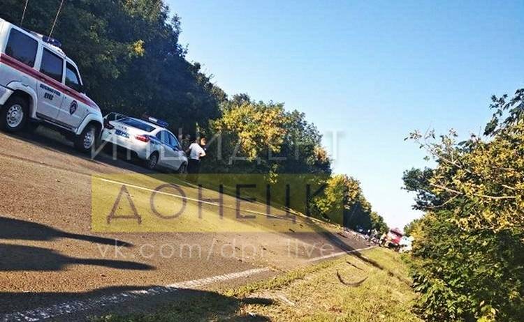 В "ДНР" произошло резонансное ДТП с пятью погибшими: людей от удара просто выкинуло из авто - фото